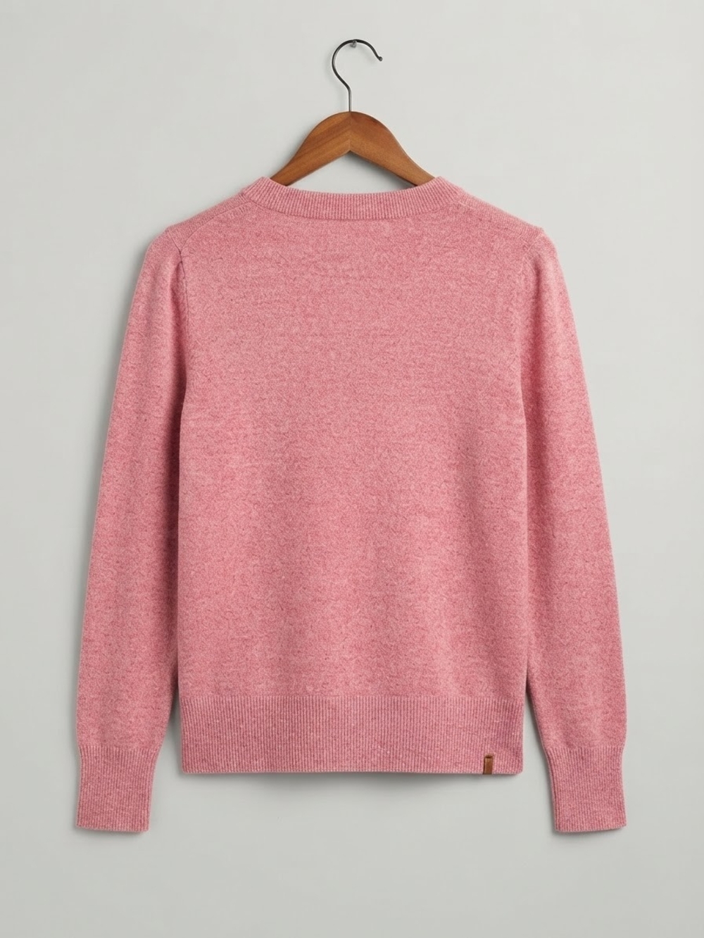 Roots Pink Crewneck Sweater Size Medium - Picture 2 of 7